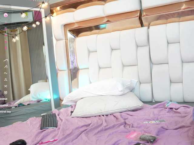 daddysneakin live cam on BongaCams