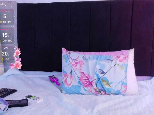 daddysneakin live cam on BongaCams