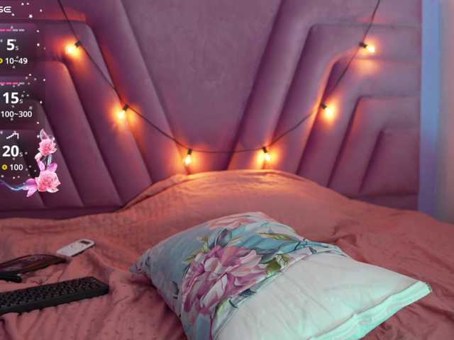 daddysneakin live cam on BongaCams