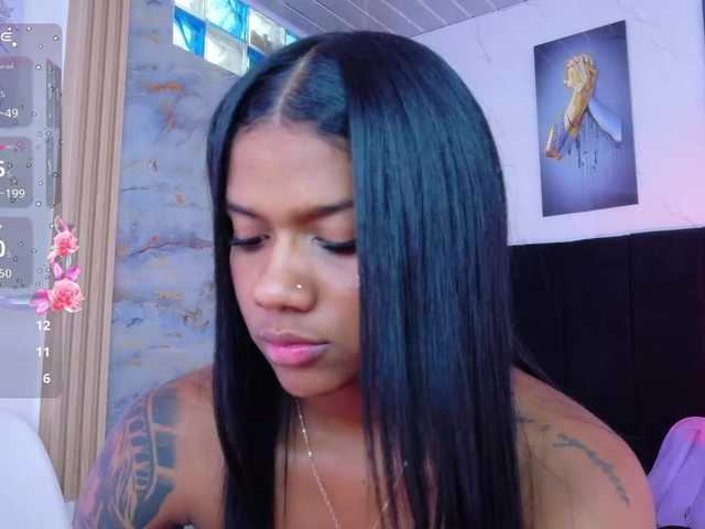 daddysneakin live cam on BongaCams