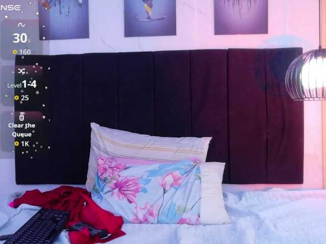 daddysneakin live cam on BongaCams