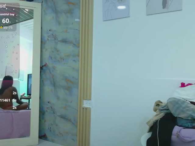 daddysneakin live cam on BongaCams