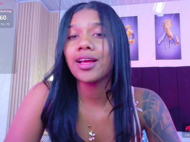 daddysneakin live cam on BongaCams