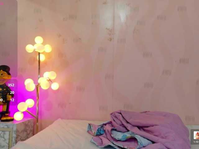 daddysneakin live cam on BongaCams