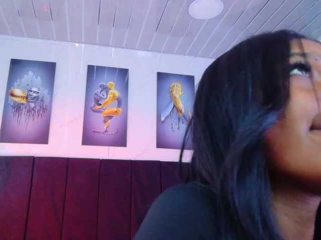 daddysneakin live cam on BongaCams