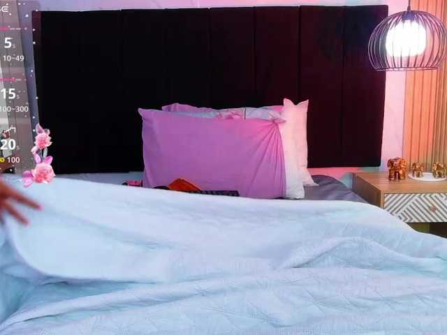 daddysneakin live cam preview