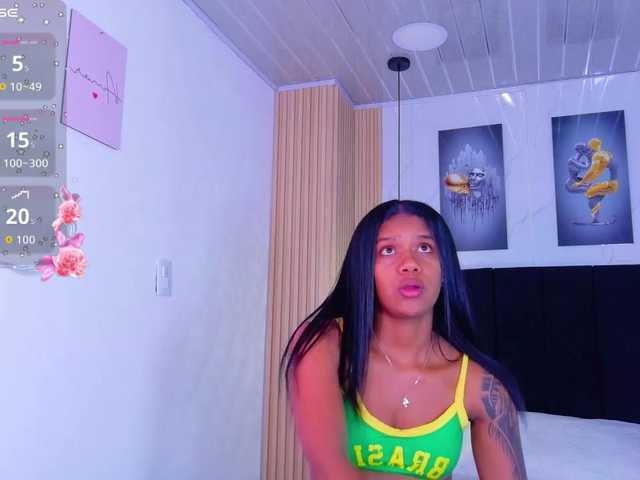 daddysneakin live cam on BongaCams