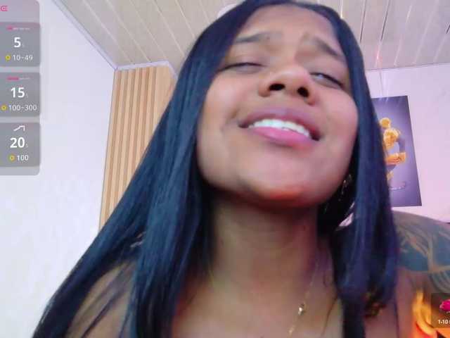 daddysneakin live cam on BongaCams