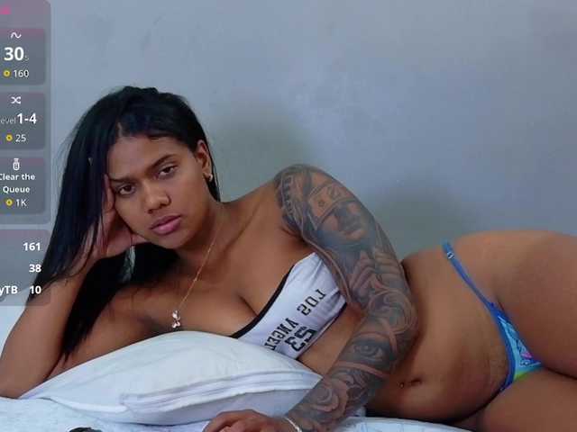 daddysneakin live cam on BongaCams