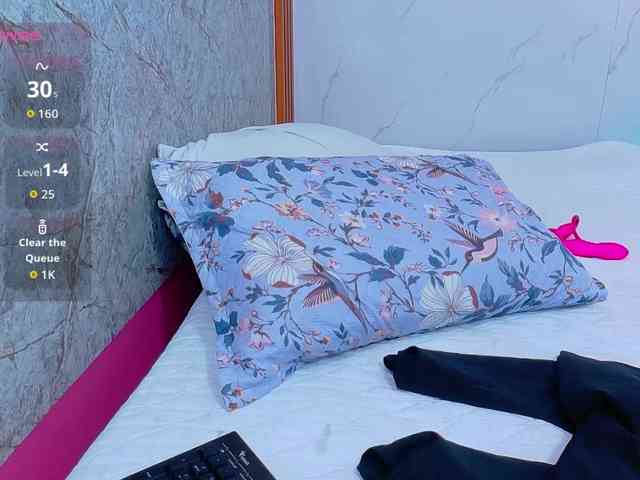daddysneakin Sex Cam Show