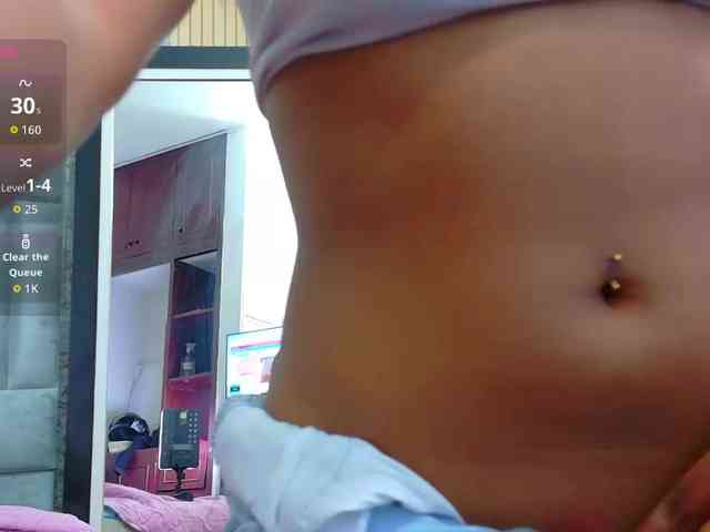 Model: daddysneakin