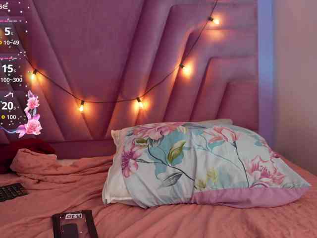daddysneakin's live room