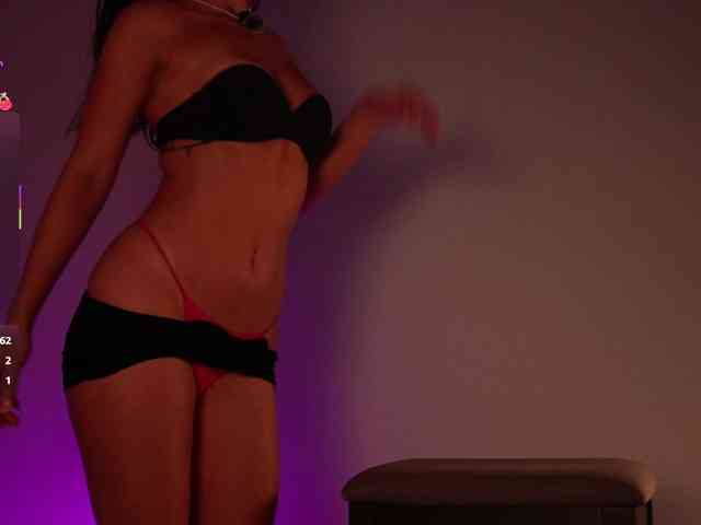 Sashalong13 webcam