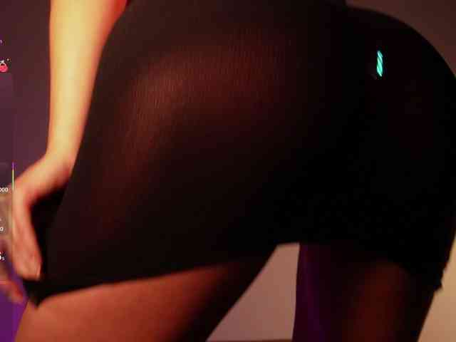Sashalong13 webcam