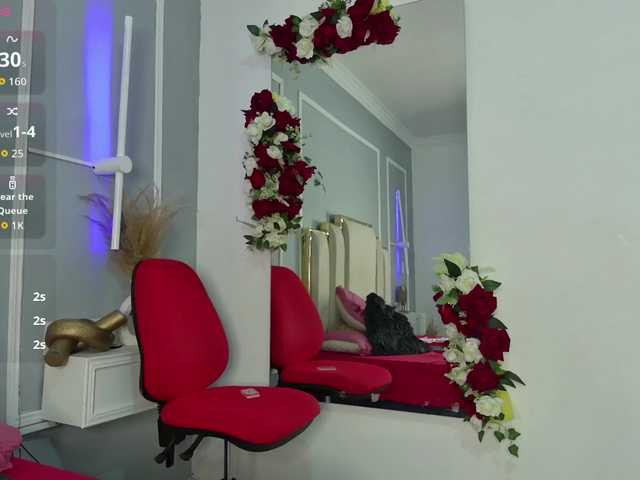 Roxxana-queen Live Cam on BongaCams