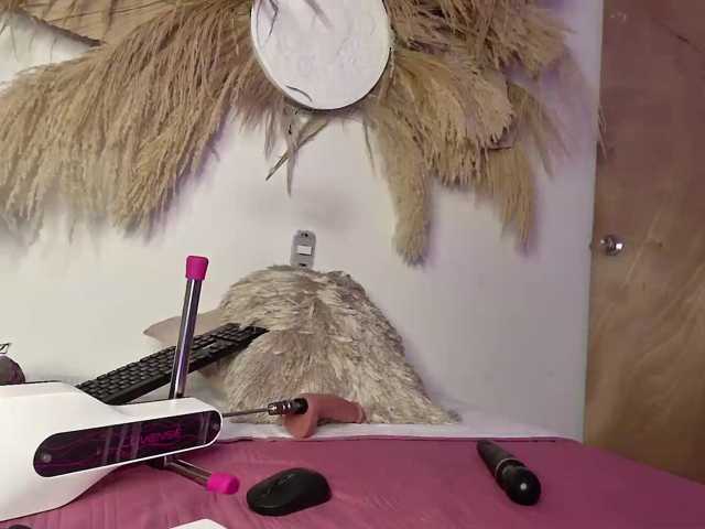 Roxxana-queen live cam on BongaCams