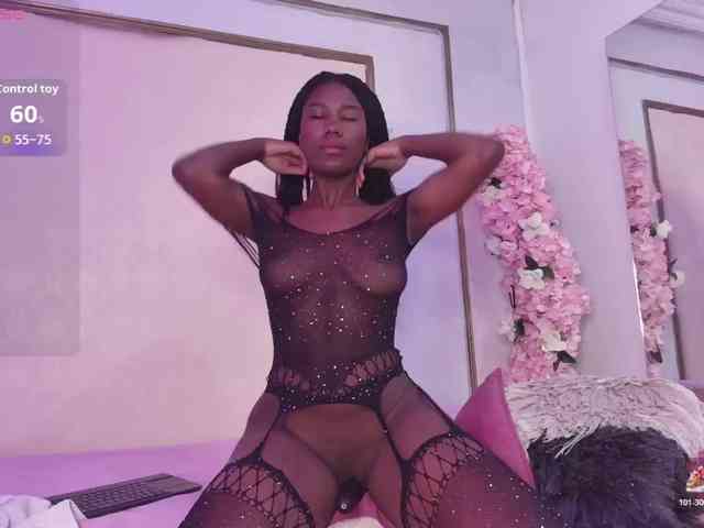Roxxana-queen webcam