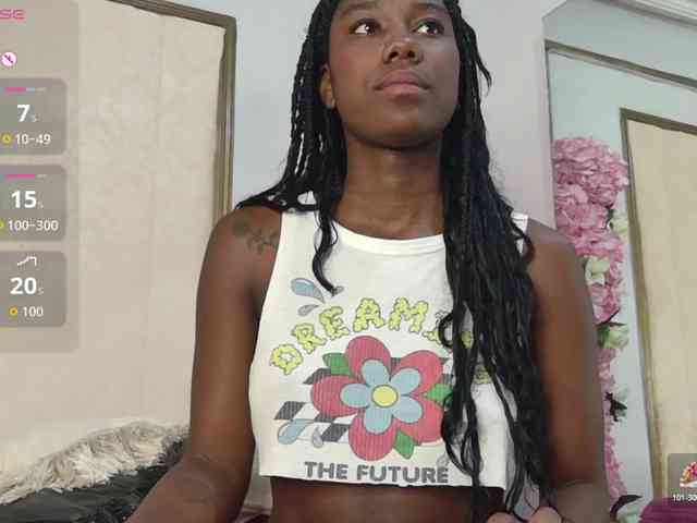Roxxana-queen webcam