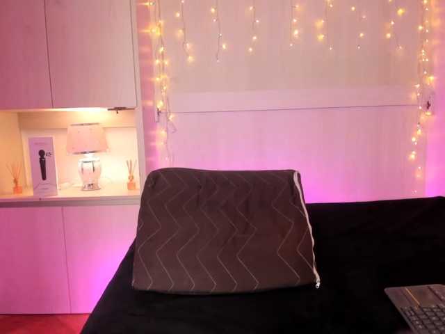 Vicky-Ruiz live cam on BongaCams