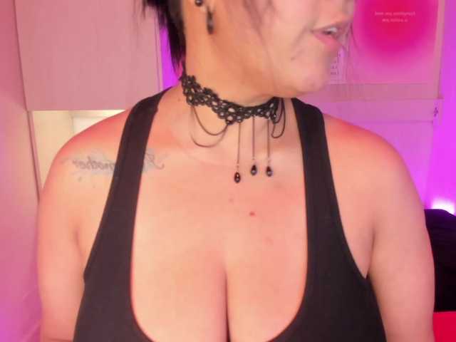 Vicky-Ruiz