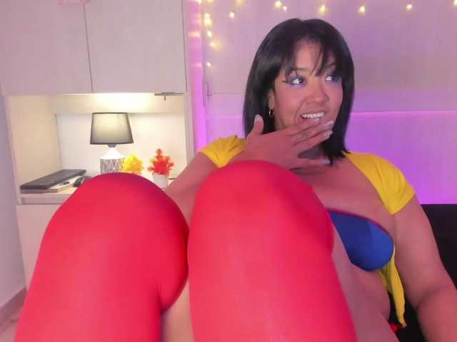 Vicky-Ruiz live cam on BongaCams