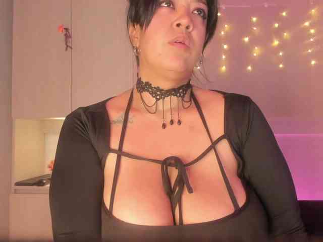 Vicky-Ruiz webcam