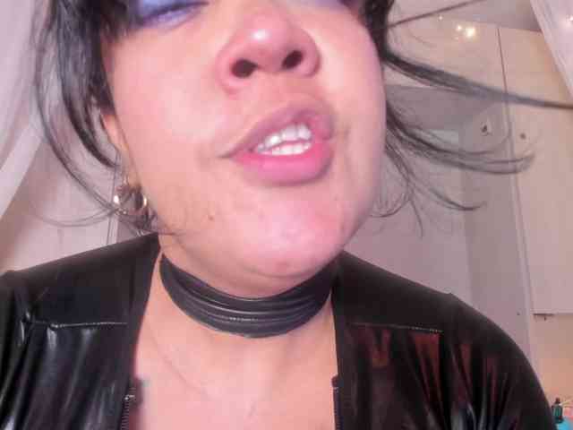 Vicky-Ruiz webcam