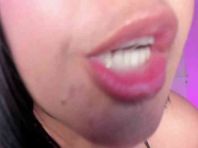 Vicky-Ruiz webcam