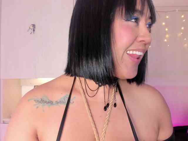 Vicky-Ruiz webcam