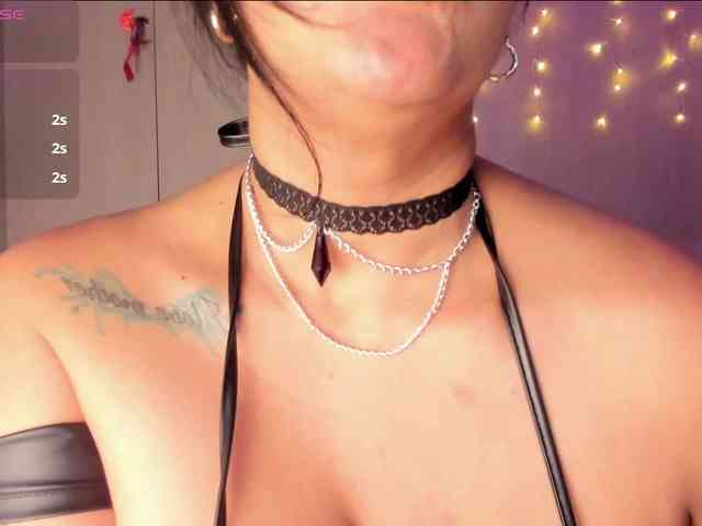 Vicky-Ruiz webcam