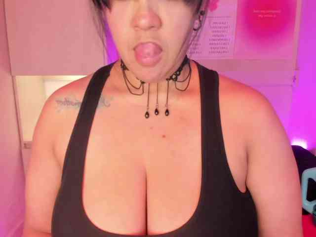Vicky-Ruiz webcam