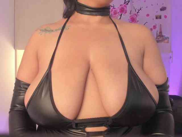 Vicky-Ruiz webcam