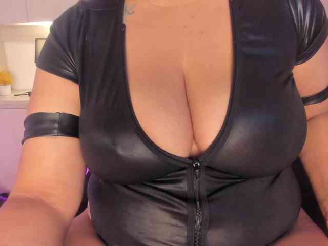 Vicky-Ruiz webcam