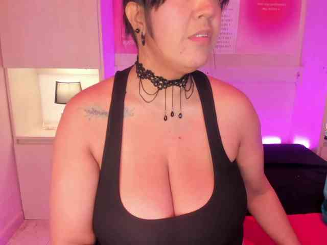 Vicky-Ruiz webcam