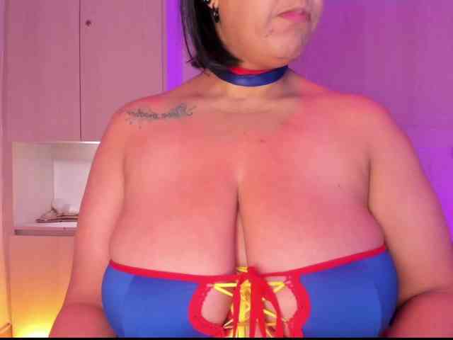 Vicky-Ruiz