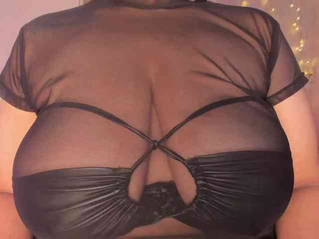 Vicky-Ruiz webcam
