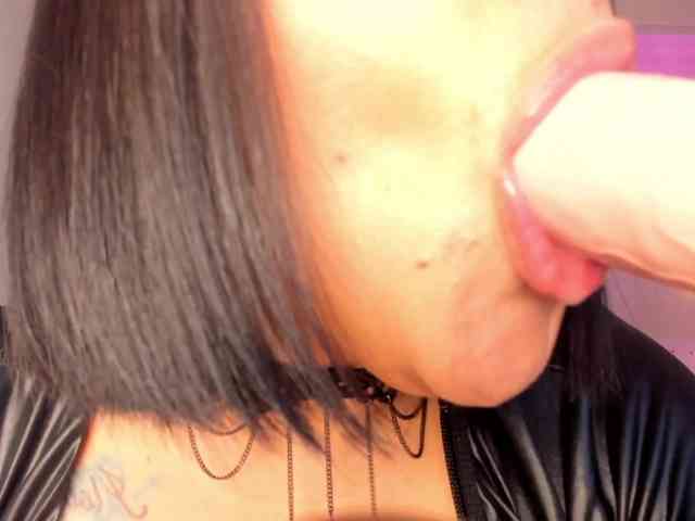 Vicky-Ruiz webcam