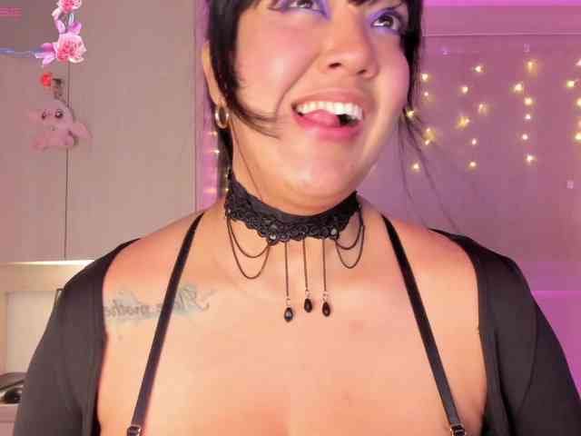 Vicky-Ruiz webcam
