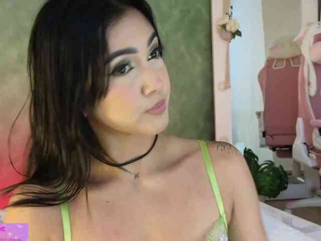 Sweetmia- Sweetmia-