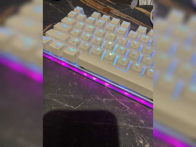 Kali420g live cam on BongaCams