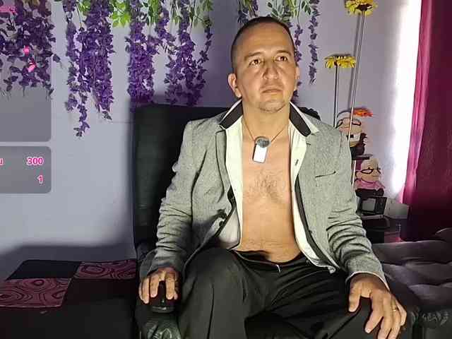 Yazfore Sex Cam Show