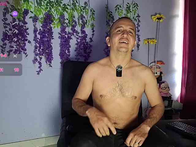 Yazfore Sex Cam Show