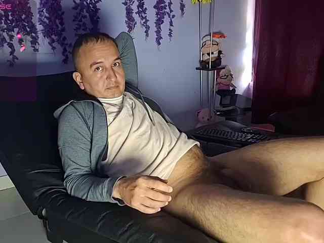Yazfore Sex Cam Show
