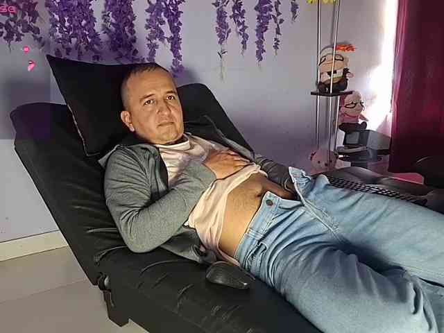 Yazfore Sex Cam Show