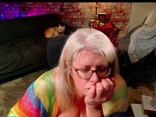 Alicescuriosity live cam on BongaCams