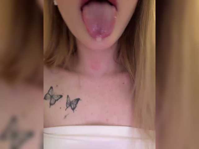 jskchwkdbcn's BongaCams profile