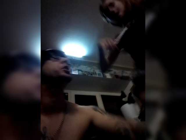 Yana2000's BongaCams show and profile