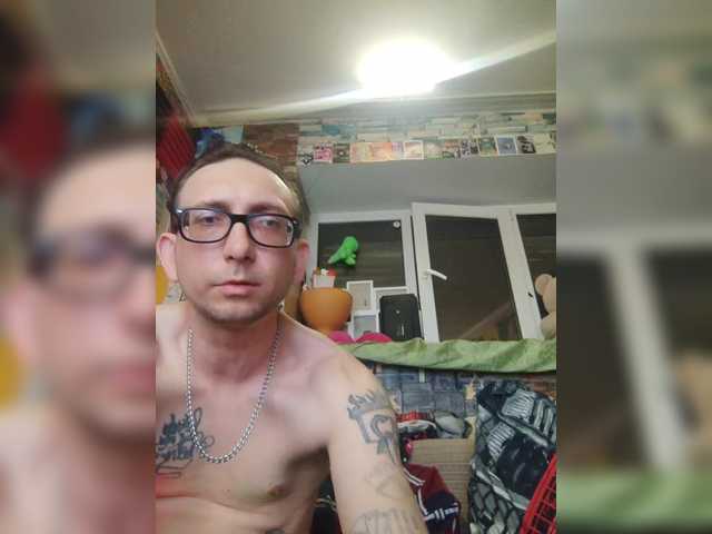 Yana2000 live cam