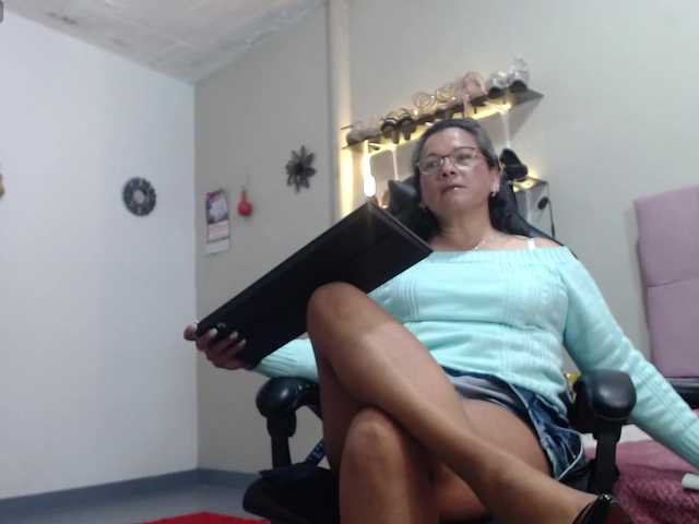 SolVegaa live webcam show