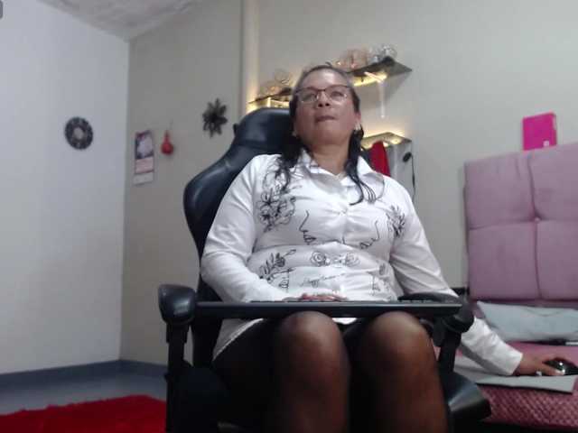 SolVegaa live cam preview